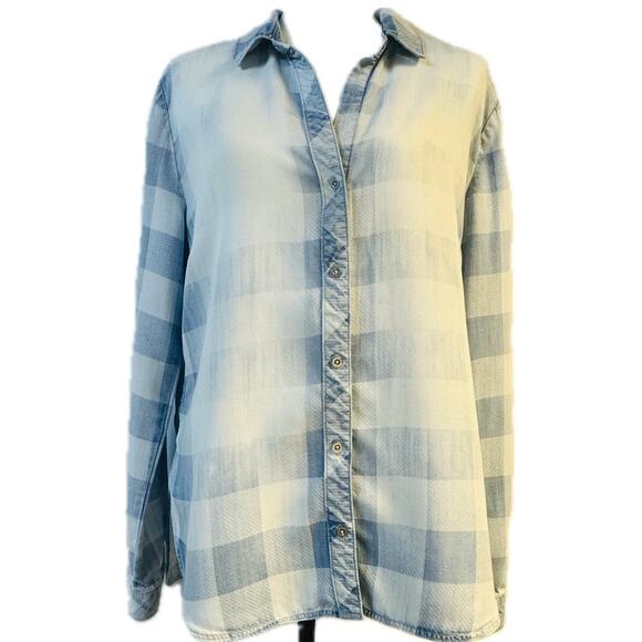 cloth & stone Tops - Cloth & Stone Button-Up Tencel Plaid Chambray Shirt Women M  Blue White Ombre